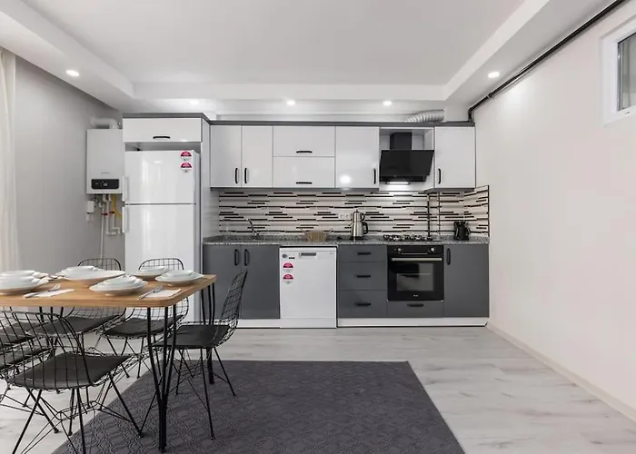 4-3 Yatak Odali Bueyuek Kaleici Yakini