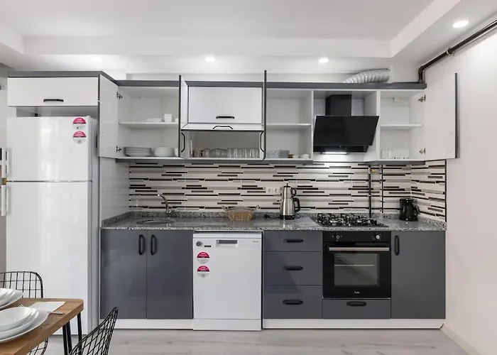 4-3 Yatak Odali Bueyuek Kaleici Yakini *